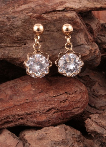 Fine estate jewelry including gold rings and silver necklaces.
